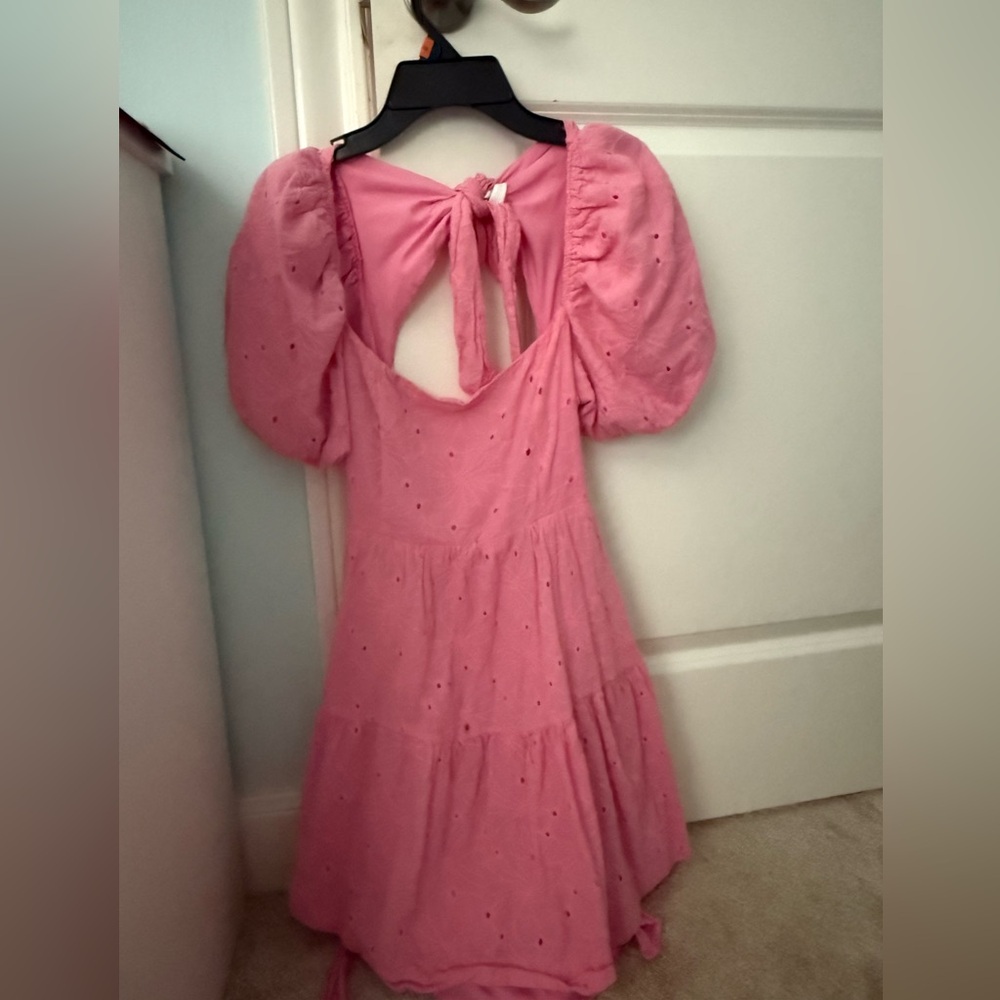 Pink Puff Sleeve Dresses